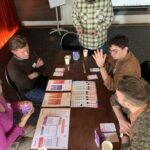 Enthousiaste medewerkers van DDA-leden spelen Serious Game voor zorgvuldige inzet van technologie bij pandemie